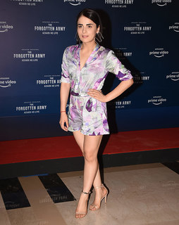 Radhika Madan feet photo 3