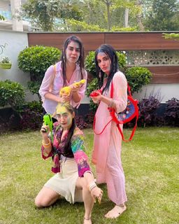 Radhika Madan feet photo 12