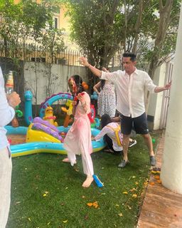 Radhika Madan feet photo 11