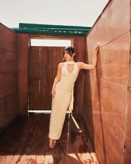 Radhika Madan feet photo 3