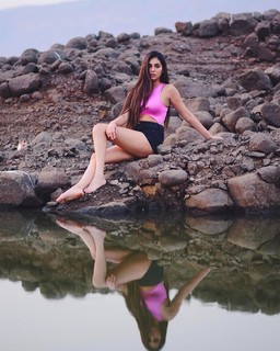 Radhika Seth feet photo 1