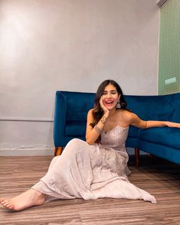 Radhika Seth feet photo 6