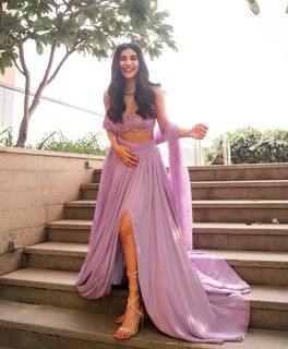 Radhika Seth feet photo 4