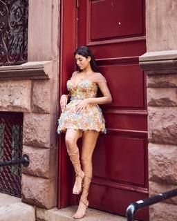 Radhika Seth feet photo 14