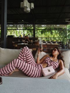 Radhika Seth feet photo 10