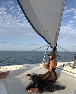 Radhika Seth feet photo 4