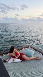 Radhika Seth feet photo 6