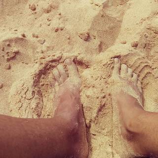 Rae Dawn Chong feet photo 3