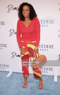 Rae Dawn Chong feet photo 12