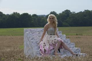 RaeLynn feet photo 11