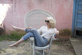 RaeLynn feet photo 6