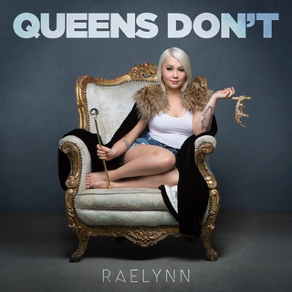 RaeLynn feet photo 8