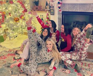 RaeLynn feet photo 12
