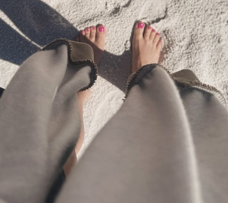RaeLynn feet photo 4