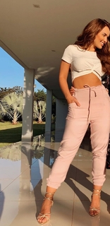 Rafa Kalimann feet photo thumbnail