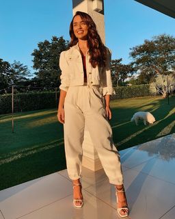 Rafa Kalimann feet photo thumbnail