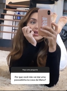 Rafa Kalimann feet photo thumbnail