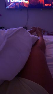 Rafa Kalimann feet photo thumbnail