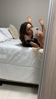 Rafa Kalimann feet photo thumbnail