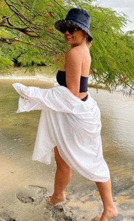 Rafa Kalimann feet photo thumbnail