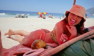 Rafa Kalimann feet photo thumbnail