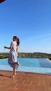 Rafa Kalimann feet photo thumbnail