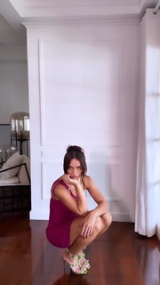 Rafa Kalimann feet photo thumbnail