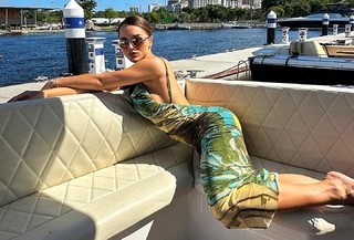 Rafa Kalimann feet photo thumbnail