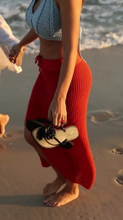 Rafa Kalimann feet photo thumbnail