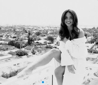 Rafa Kalimann feet photo thumbnail