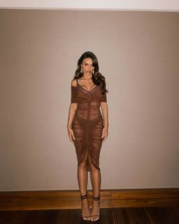 Rafa Kalimann feet photo thumbnail