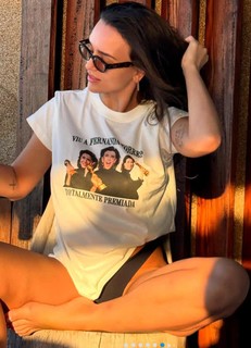 Rafa Kalimann feet photo thumbnail