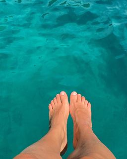 Rafaela Mandelli feet photo 5