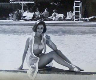 Raffaella Carrà feet photo 17