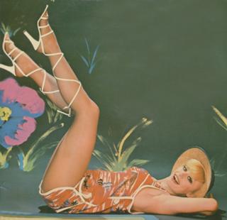 Raffaella Carrà feet photo 9