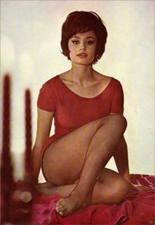 Raffaella Carrà feet photo 2