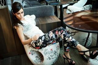 Raffaella Fico feet photo thumbnail