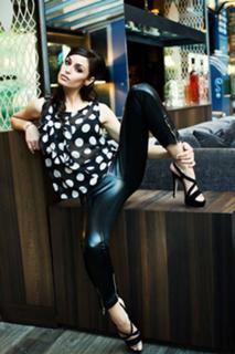 Raffaella Fico feet photo thumbnail
