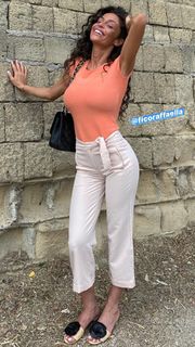 Raffaella Fico feet photo thumbnail