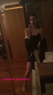 Raffaella Modugno feet photo 2