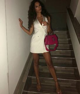 Raffaella Modugno feet photo 7