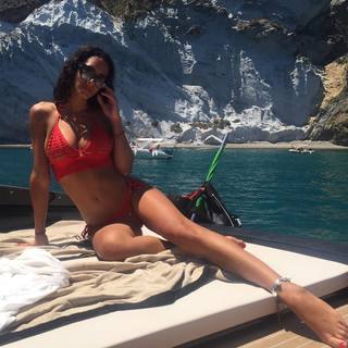 Raffaella Modugno feet photo 4