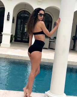 Raffaella Modugno feet photo 14