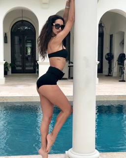 Raffaella Modugno feet photo 10