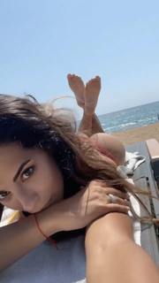 Raffaella Modugno feet photo 7