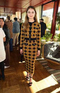 Raffey Cassidy feet photo 2