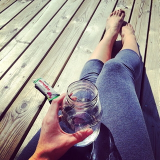 Ragga Ragnars feet photo thumbnail