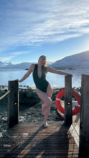 Ragga Ragnars feet photo thumbnail