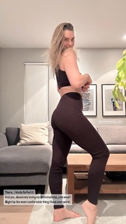 Ragga Ragnars feet photo thumbnail