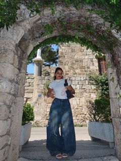 Raghda Taleen feet photo thumbnail